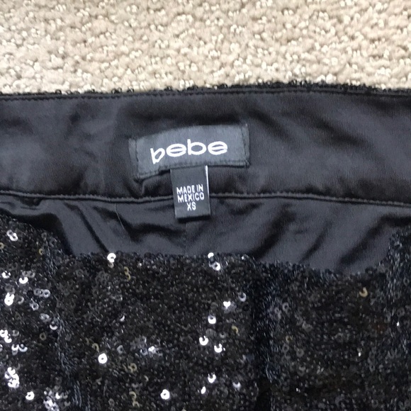 Bebe black shiny shorts - Picture 2 of 3